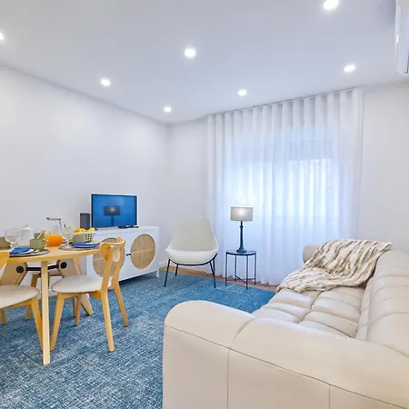 Modern&chic Apartment Almada
