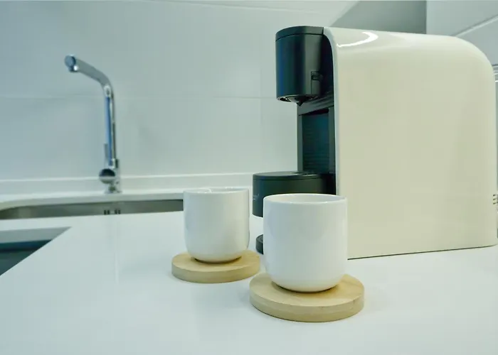 Modern&chic Daire Almada